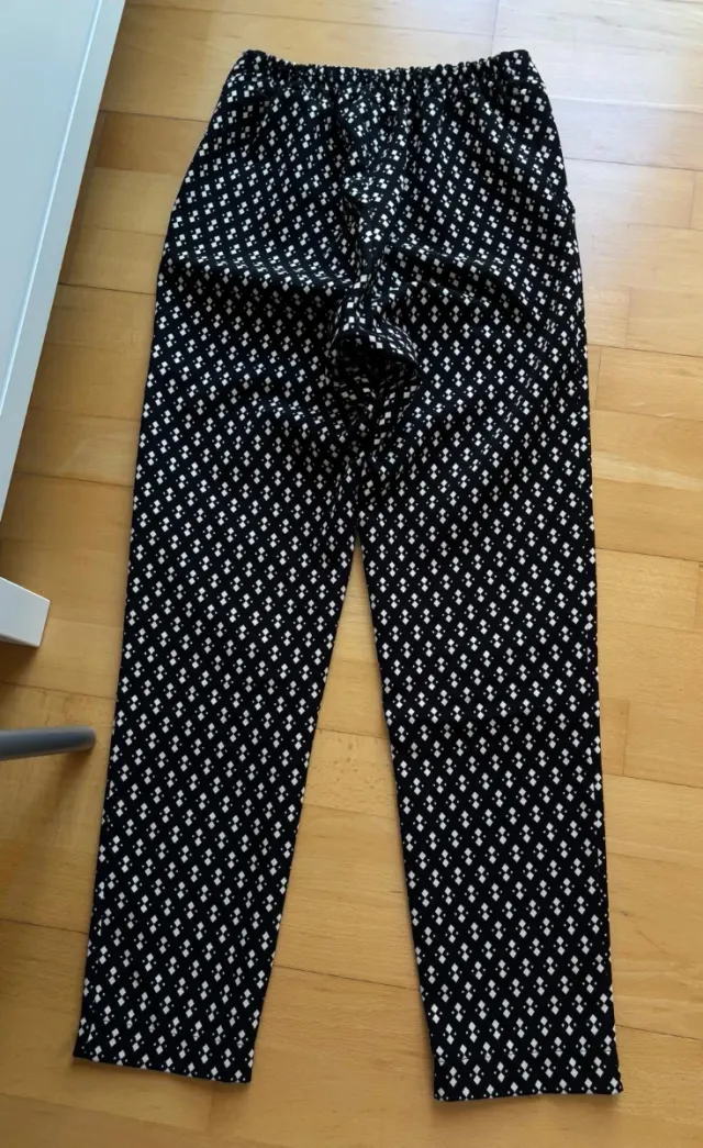 Pantalón T.S negro de Subdued