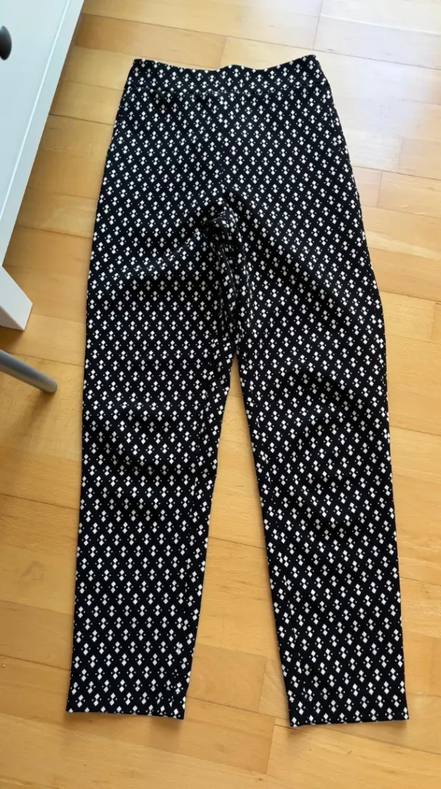 Pantalón T.S negro de Subdued