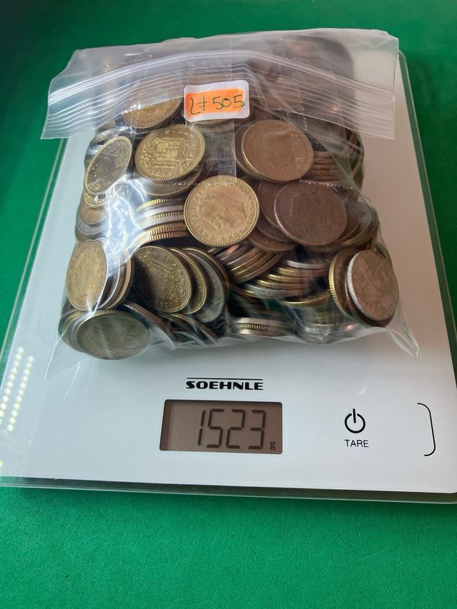 L#505 1,5 KG. DE MONEDAS NACIONALES