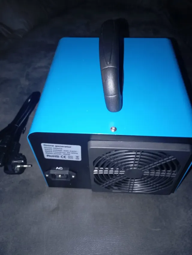 Generador de ozono azul