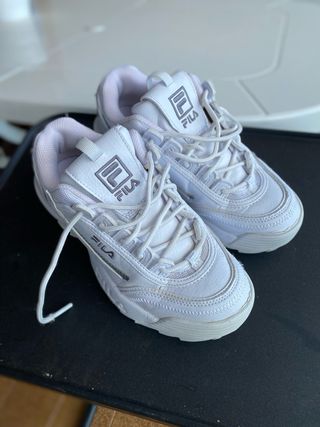 Zapatillas Fila Talla 38.5 Blancas