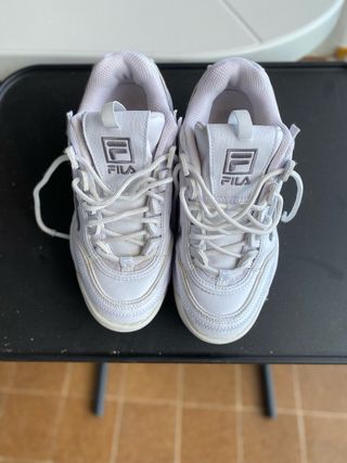 Zapatillas Fila Talla 38.5 Blancas