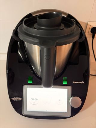 Thermomix TM6 Negra, con todos los accesorios