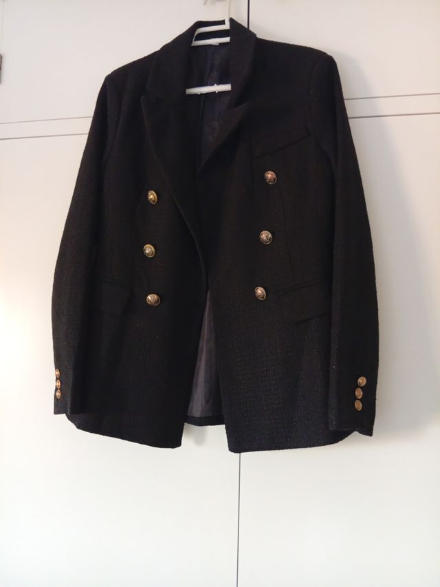 Blazer negro mujer botones dorados