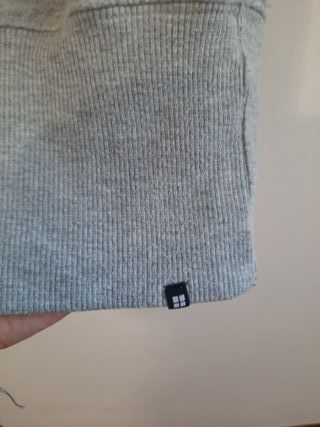 Maglia lunga felpata grigia e nera