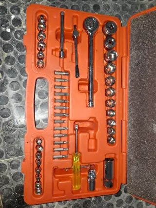 Maletín Herramientas con Carraca