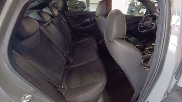 Hyundai i30 N PERFORMANCE FASTBACK