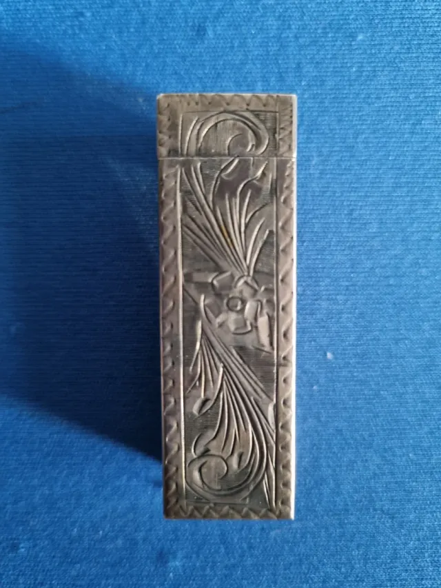 Portarrossetto vintage