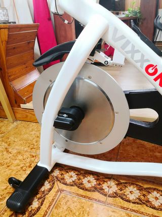 Bicicleta de Spinning VIXXON SPORT SXM-1 PRO
