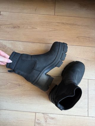 Botas Chelsea Ugg Moxy Piel Negra