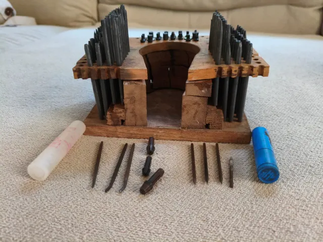 Punzones y botadores de relojero