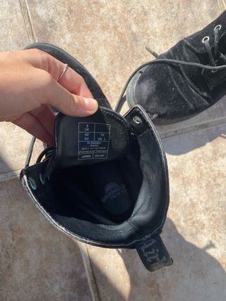 Botas Dr. Martens Negras Terciopelo