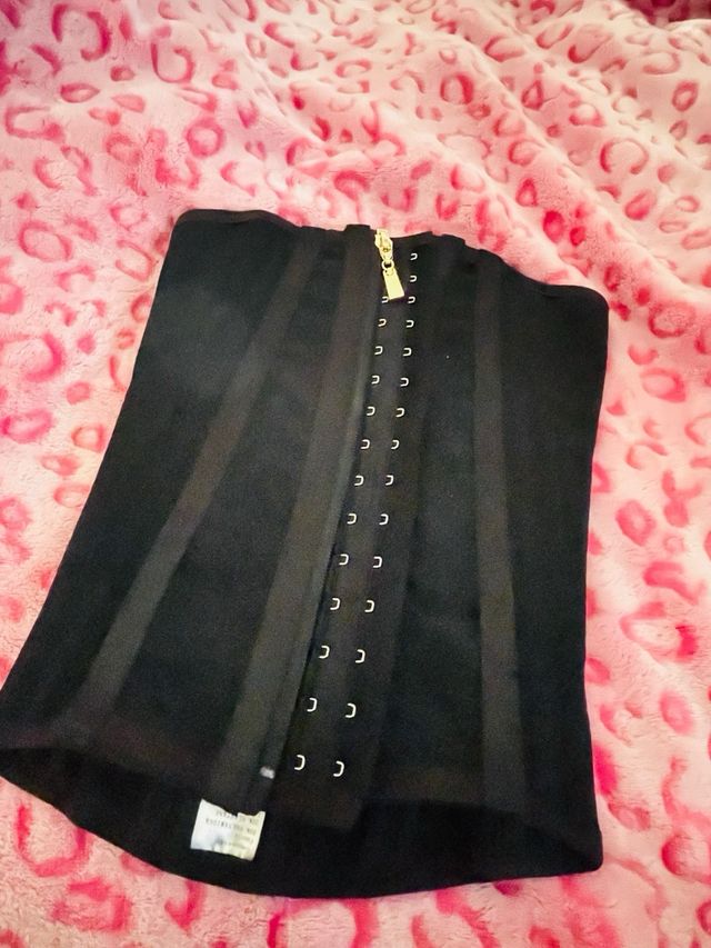 Corsé Moldeador Negro XXS