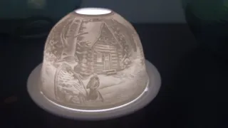 Portacandele in porcellana scena invernale