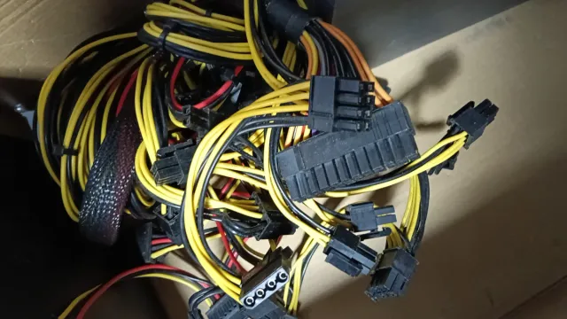 Fuente Alimentación T.F.SKYWINDINTL 2000W