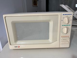 Microondas Fagor MWT 215 B