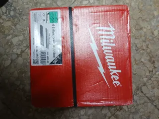 Clavadora Milwaukee M18 FUEL