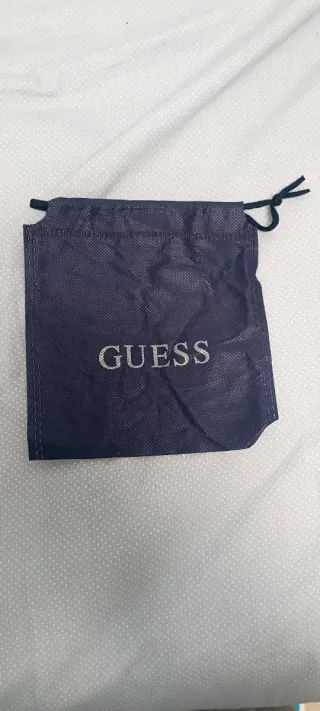 Pendientes Guess Plata