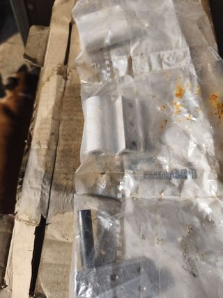 Bisagras aluminio lacadas