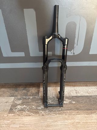 Horquilla Rock Shox Lyrik SelectRc Debonair +