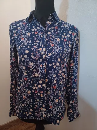 Camisa de flores mujer  Talla 34