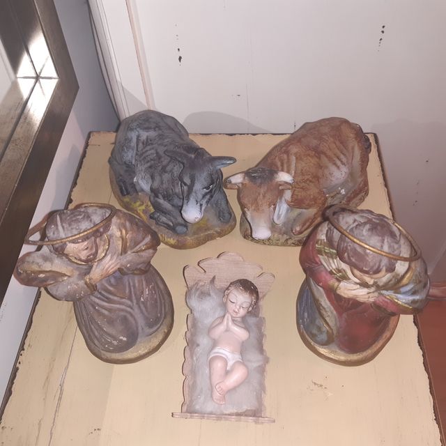 Belen muy antiguo terracota y Olot