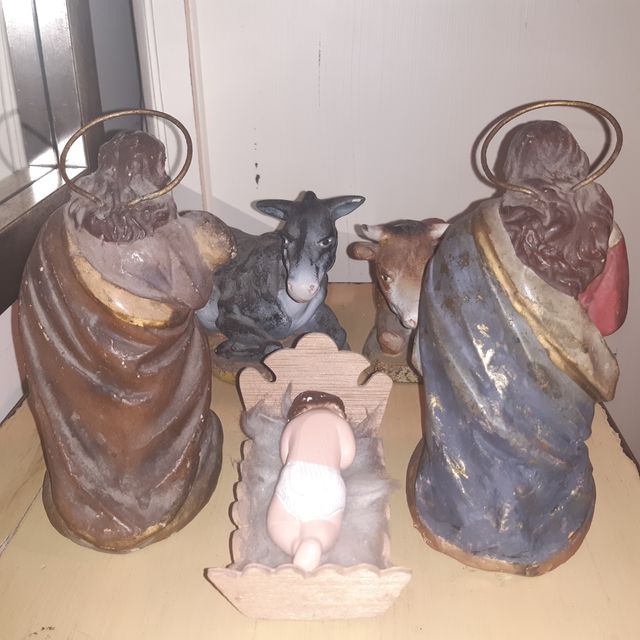 Belen muy antiguo terracota y Olot