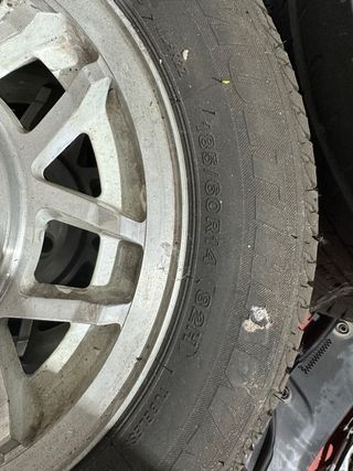 Llantas originales Golf MK1 con neumáticos nuevos