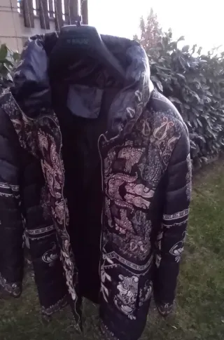 Piumino con fantasia