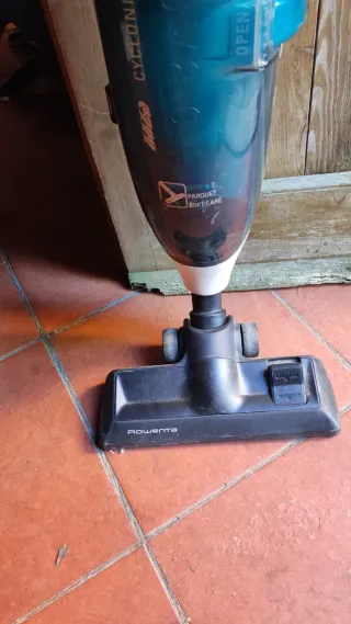 Scopa elettrica Rowenta Cyclonic