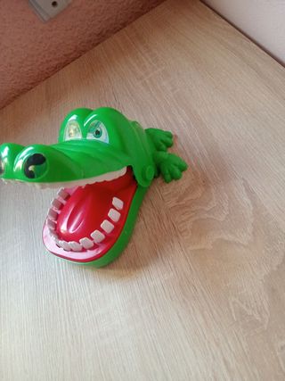 Juego Cocodrilo Sacamuelas Divertido