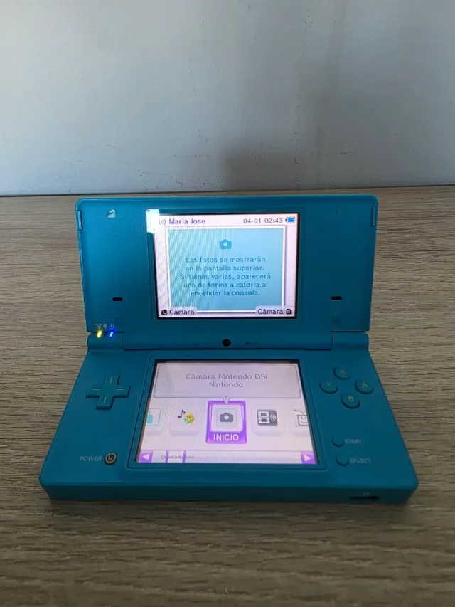 Nintendo DSi Azul Claro