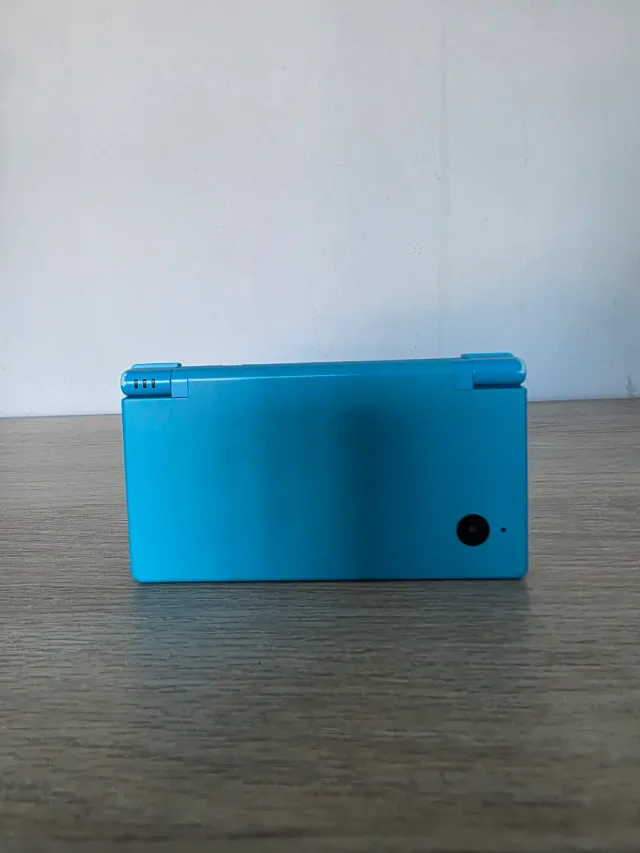 Nintendo DSi Azul Claro