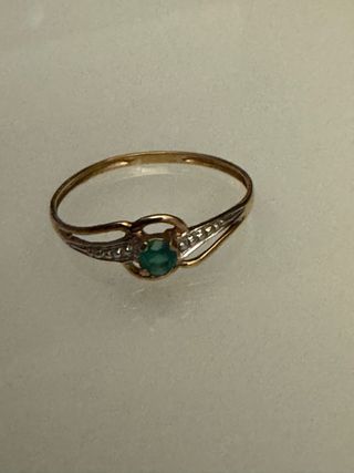 Sortija oro 18k esmeralda