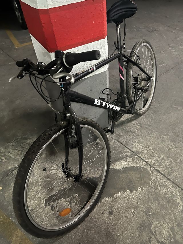 Bicicleta de Montaña BTWIN Negra