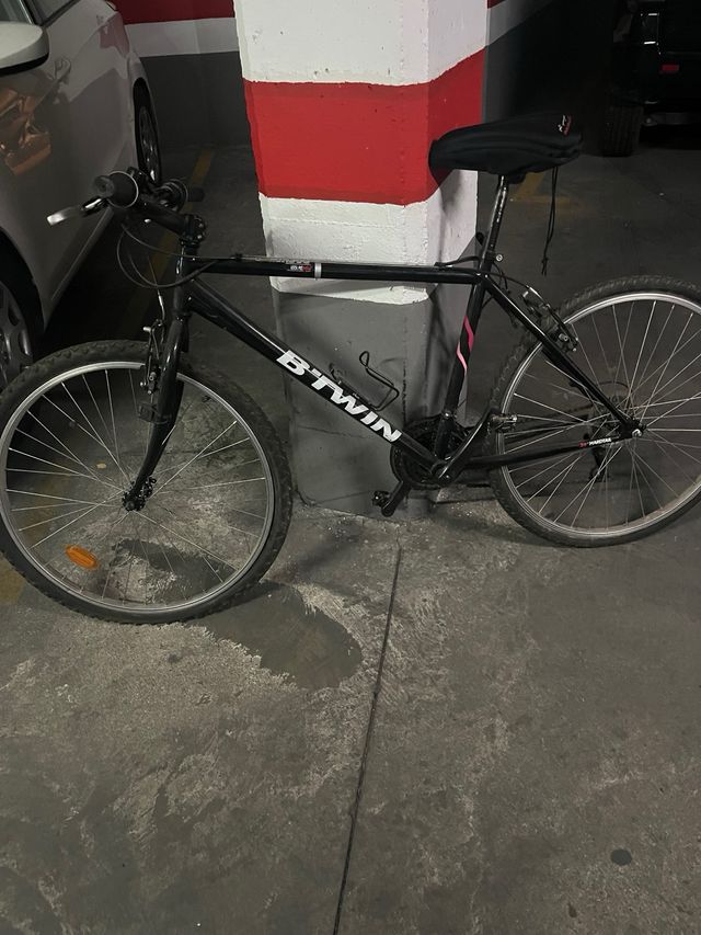 Bicicleta de Montaña BTWIN Negra