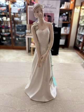 Dama porcellana HERVIT