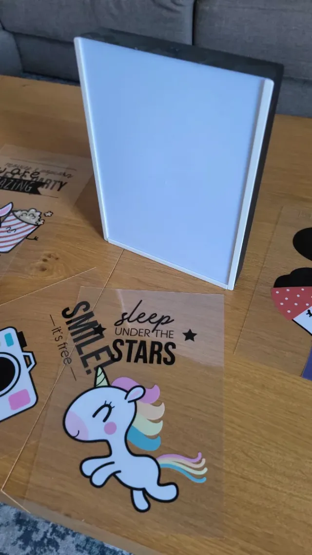 Caja de luz LED Ale-Hop Unicornio