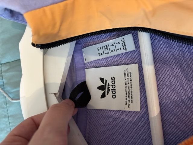 Sudadera Adidas mujer con capucha y cremallera