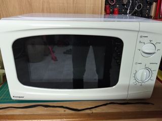 Forno a microonde Kooper 20L