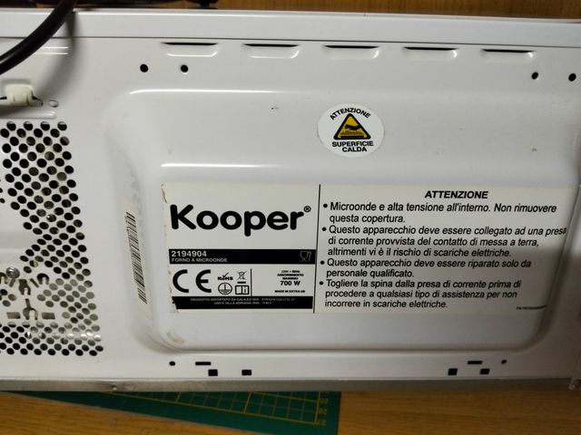 Forno a microonde Kooper 20L