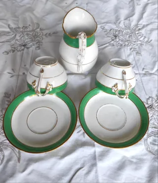 Set Limoges 1855: lattiera e 2 Tazze