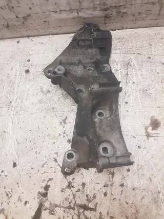 Soporte alternador Renault Kangoo/Grand Kangoo
