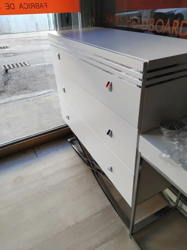 Cajonera moderna metal y madera