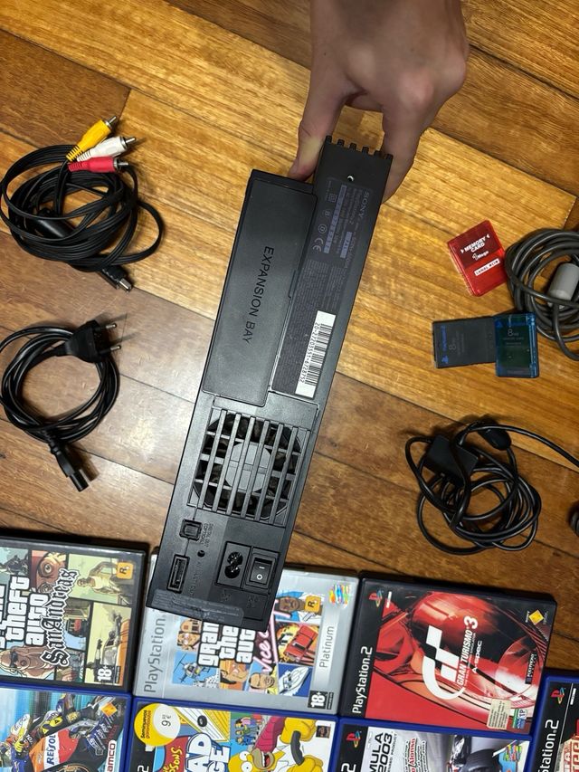 Console PlayStation 2 + 11 giochi