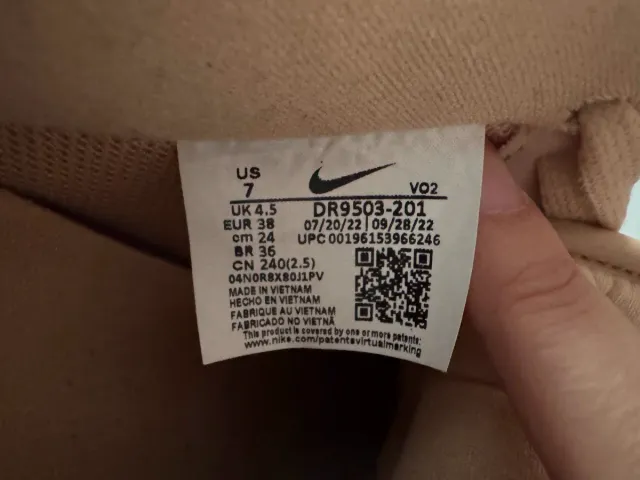 Sapatilhas Nike Air Force 1 Bege Tamanho 38