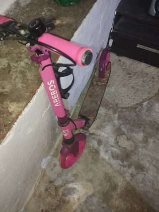 Patinete de niña con luces