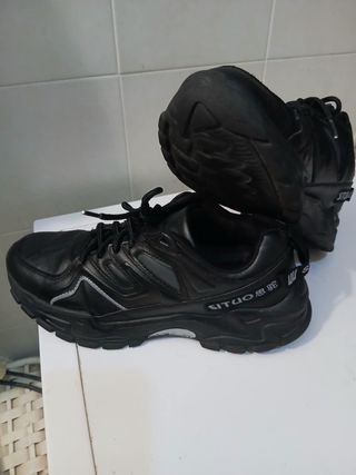 Scarpe ginnastica nere