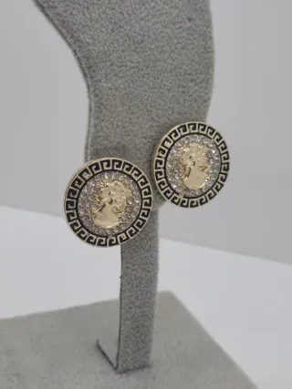 Pendientes Goldfilled con Diseño Medusa