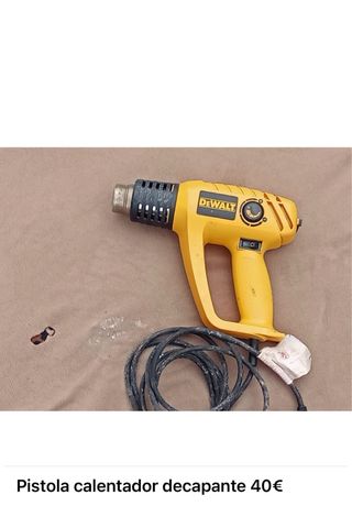 varias herramientas de trabajo marca dewalt